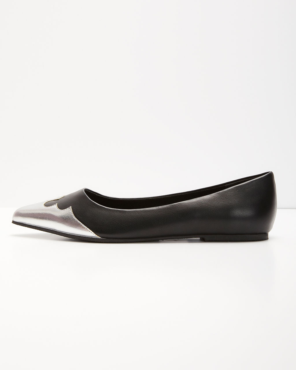 Olivia-Smooth Stepper Metallic Pointed Flats